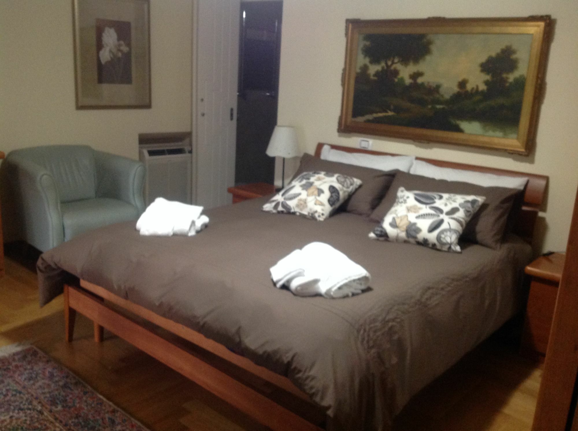 B&B Talenti House Рим Екстериор снимка